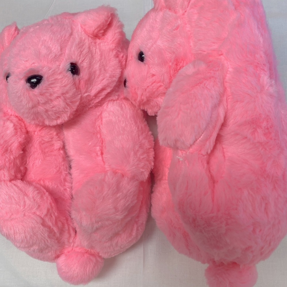 Pink teddy bear plush slippers for indoor sleepwear plush slippers brand new